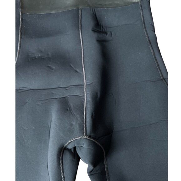 Atmosea x Free People Women’s Wetsuit XL | 3/2mm Front Zip Steamer | NWT $479 - Picture 4 of 15